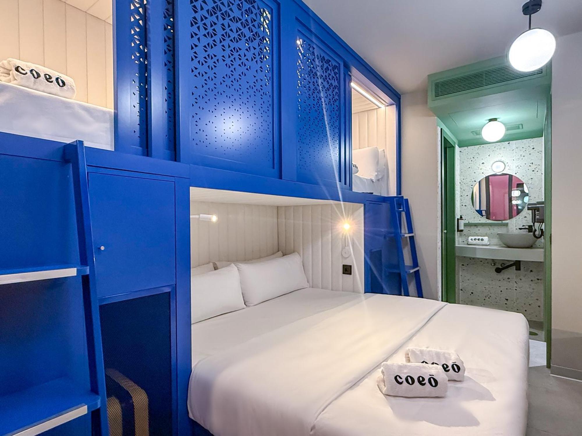 Coeo Hernan Ruiz Rooftop Pool Hostel - Malaga — Foto’s 3