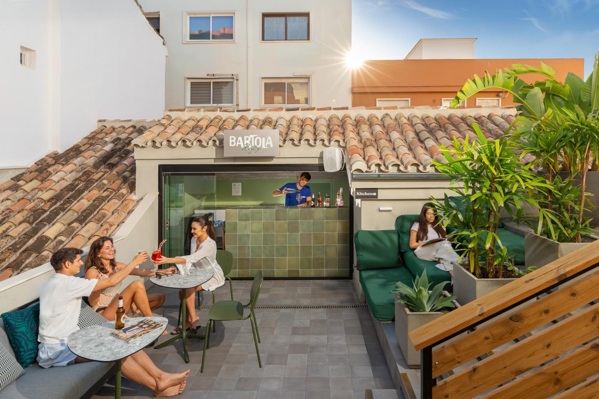 Coeo Hernan Ruiz Rooftop Pool Hostel - Malaga — Foto’s 2